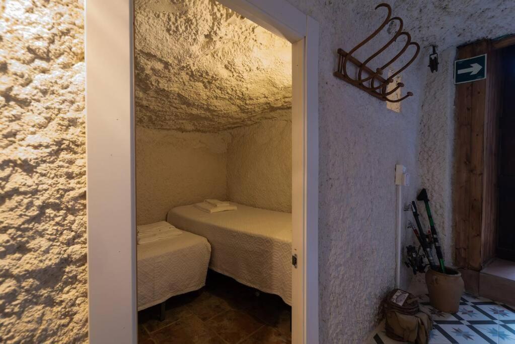 Вилла Cueva Con Jacuzzi A 20 Minutos De Valencia Benaguacil Экстерьер фото